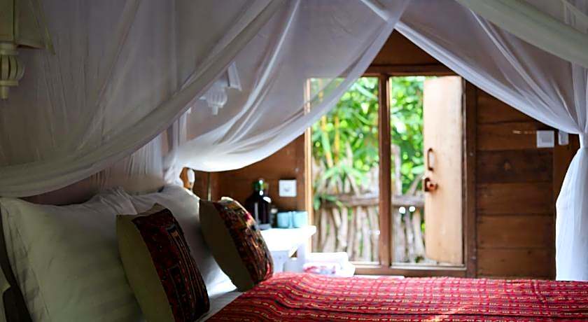 Ubuntu Eco Yoga Retreat Center 