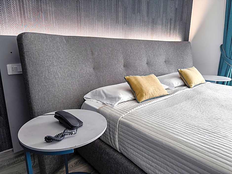 Mediterranea Hotel & Convention Center