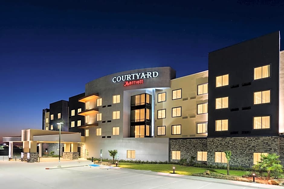 Courtyard by Marriott Houston Katy Mills