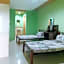 CM Apartelle Iloilo International Airport by RedDoorz