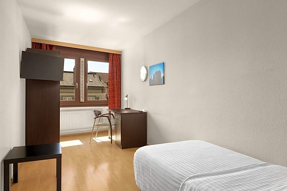 Neuchâtel City Hôtel - Self Check-In