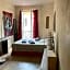 Great and light private room in the heart of Nice