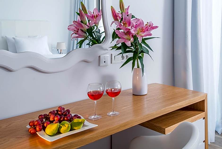 White Rock of Kos Hotel - Adults only