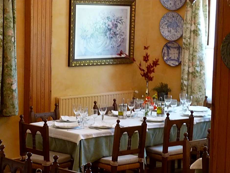 Hotel Esther