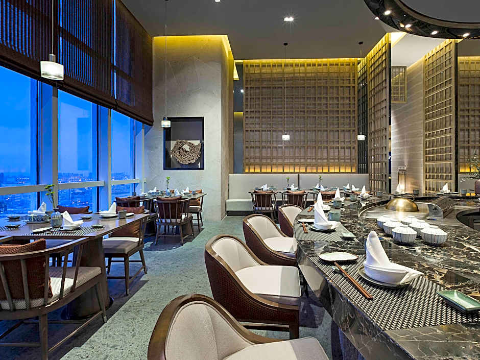 Pullman Yantai Center