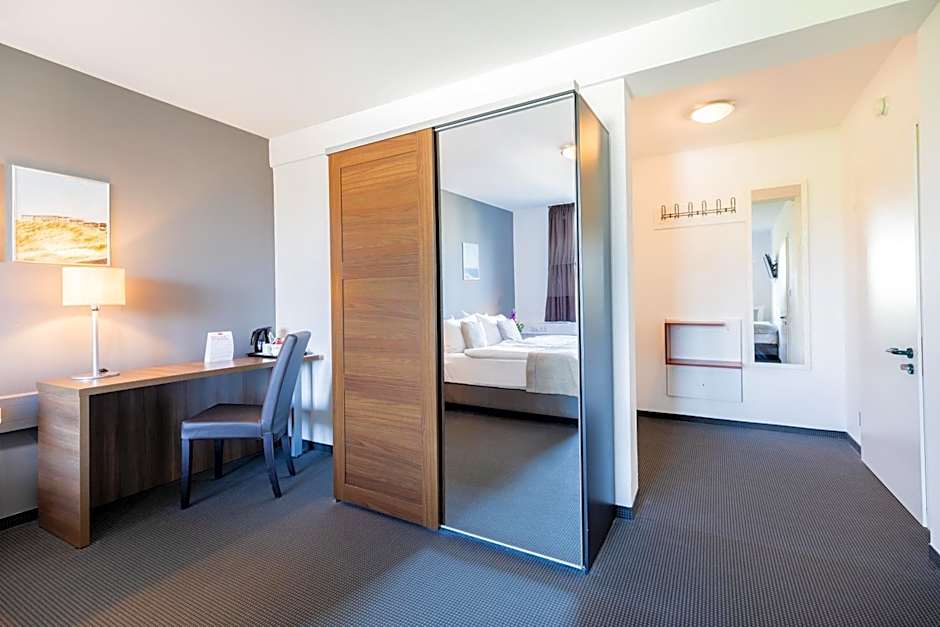 Hotel Aviva