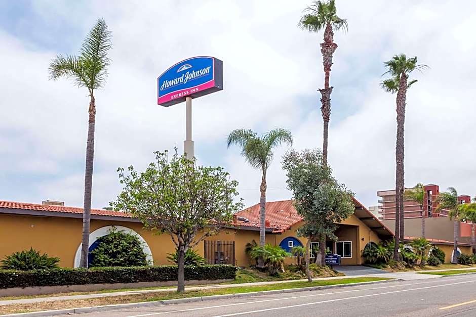 Photo 1 of 29 of Howard Johnson by Wyndham National City/San Diego South