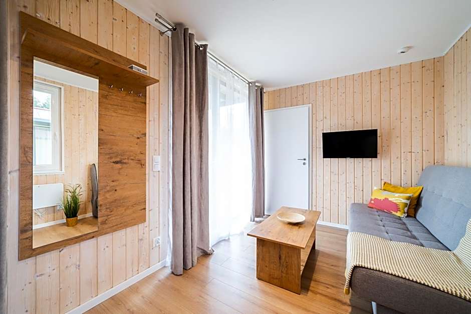 Velo Camp nad jeziorem Dadaj