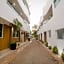 Hotel & Suites Country