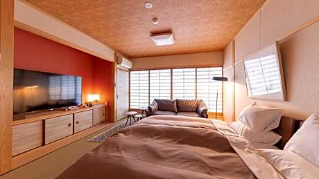 Ume Japanese Style Room with 10 Tatami