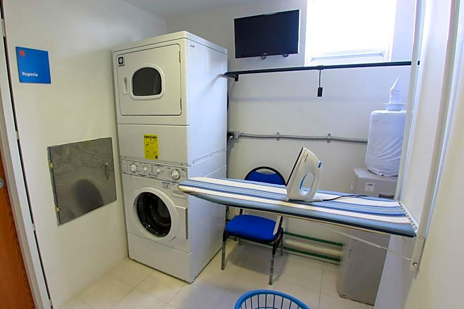 One Xalapa Las Animas