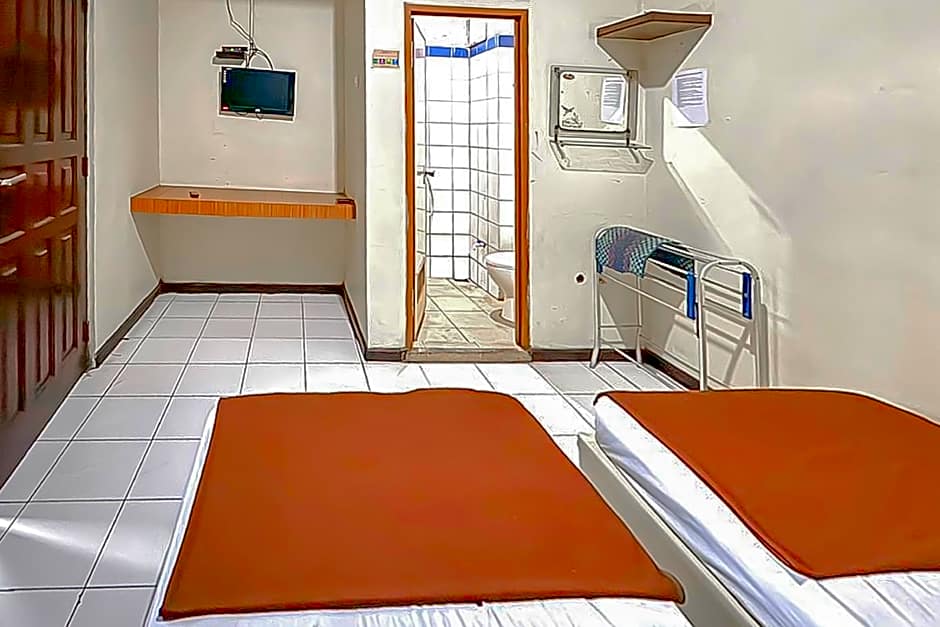 Fajar Indah Hotel Mitra RedDoorz