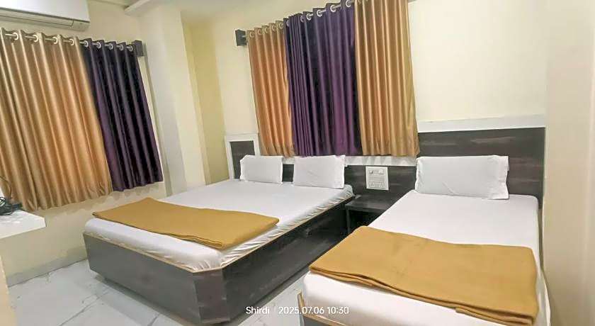 Hotel Sai Viraj Palace 