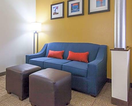 Standard King Suite