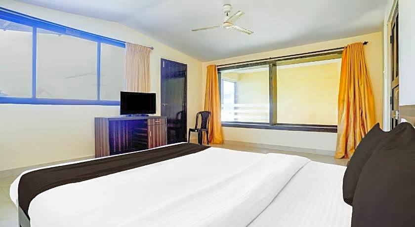 Collection O Panjim Near Miramar Beach