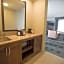 Hampton Inn By Hilton & Suites Oklahoma City Airport