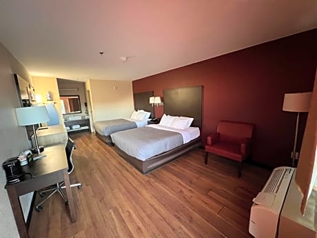 Standard Queen Room with Two Queen Beds - Non Smoking