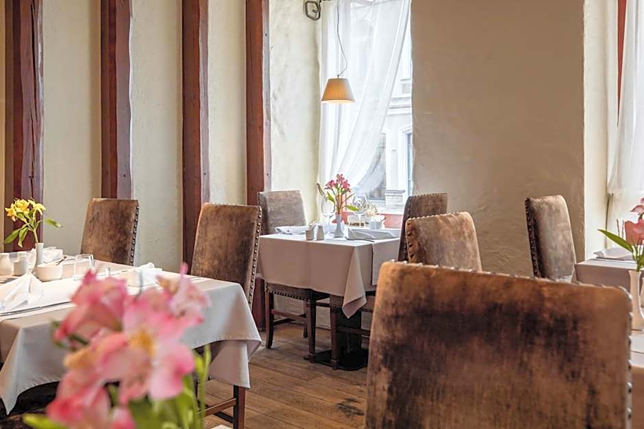 Rixwell Collection Savoy Boutique Hotel