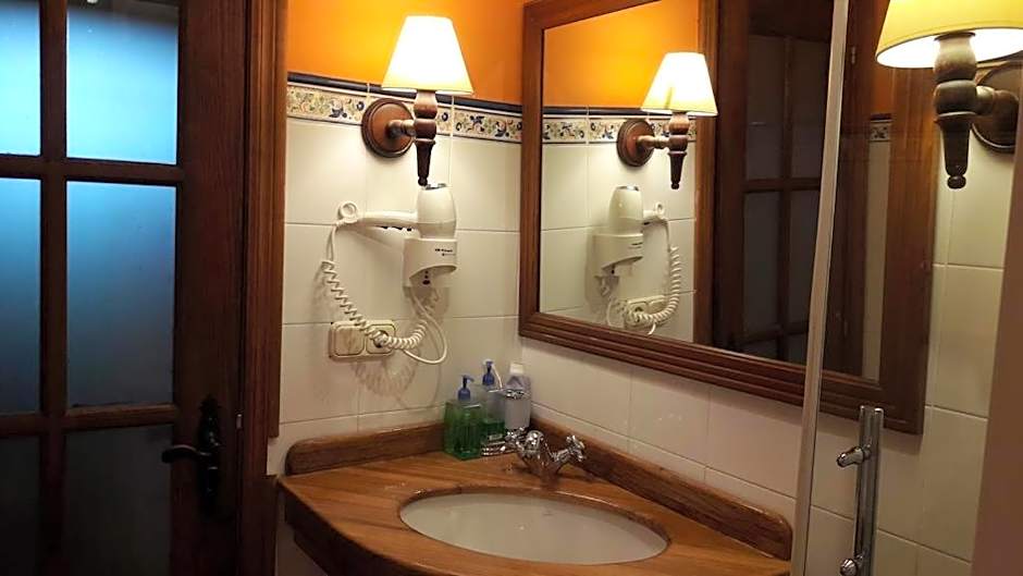 Kanpoeder - Adults Only