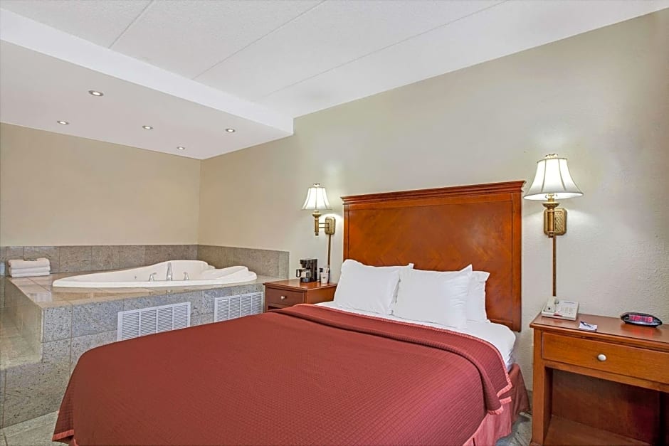 Travelodge by Wyndham Parsippany