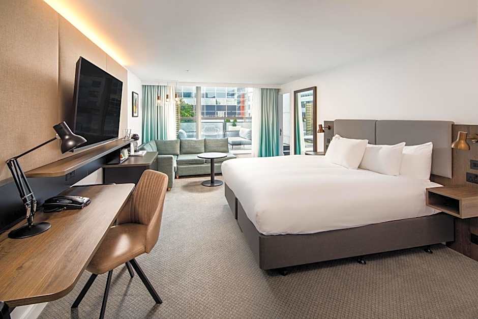 Holiday Inn Milton Keynes Central By IHG