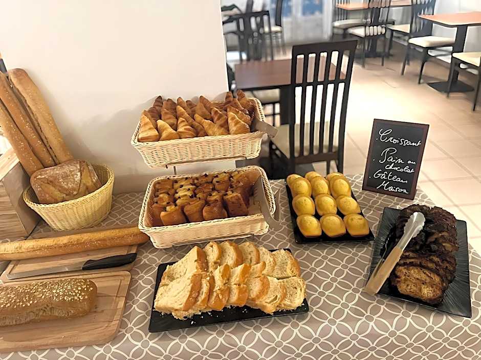 The Originals City, Hotel Le Lion d'Or, Chinon (Inter-Hotel)