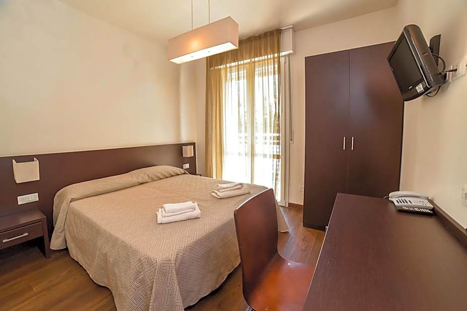 HOTEL DIAMANTE