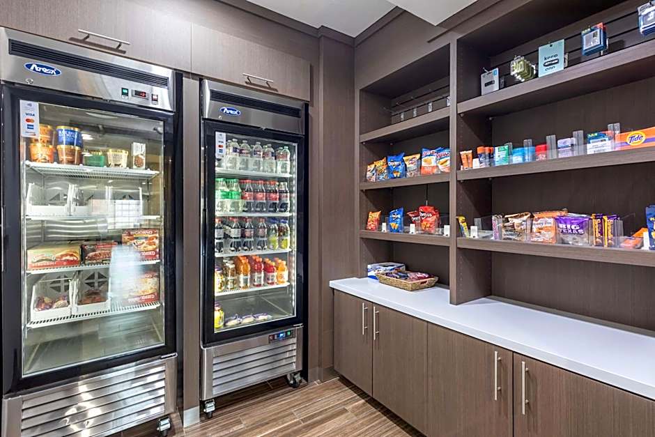 Best Western Plus Mansfield Inn & Suites