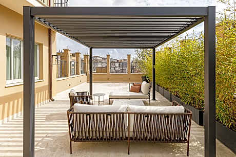 JUNIOR SUITE WITH TERRACE 4 pax