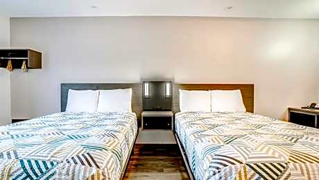 Quadruple Room - Disability Access - Non-Smoking