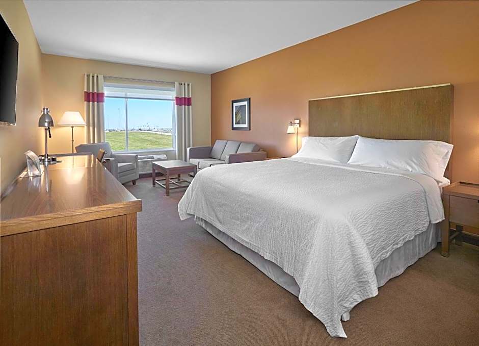 Four Points by Sheraton Sherwood Park