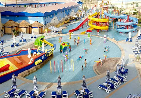 Swiss Inn Teda Hotel & Aqua Park
