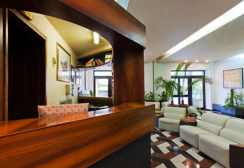 Hotel Letizia