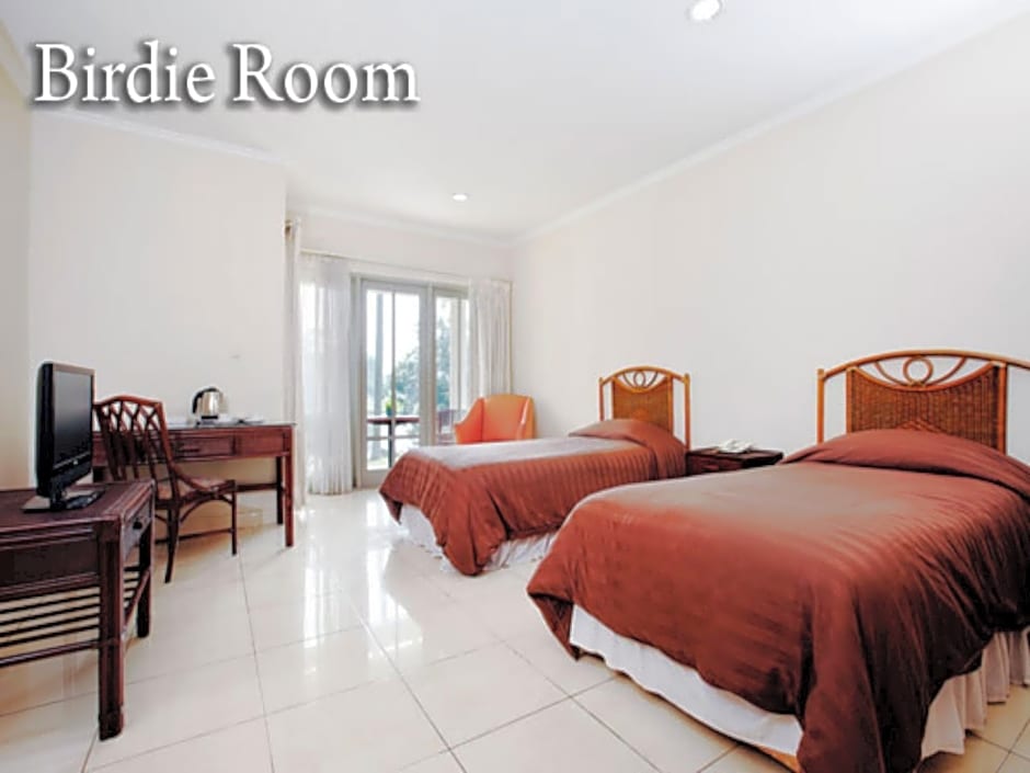 Bungalow Modern Golf & Country Club