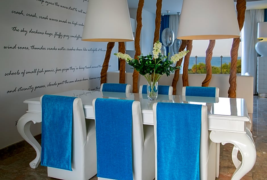 Althea Kalamies Luxury Villas