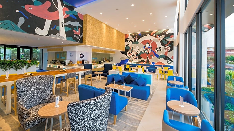 Holiday Inn Express Taichung Fengchia by IHG