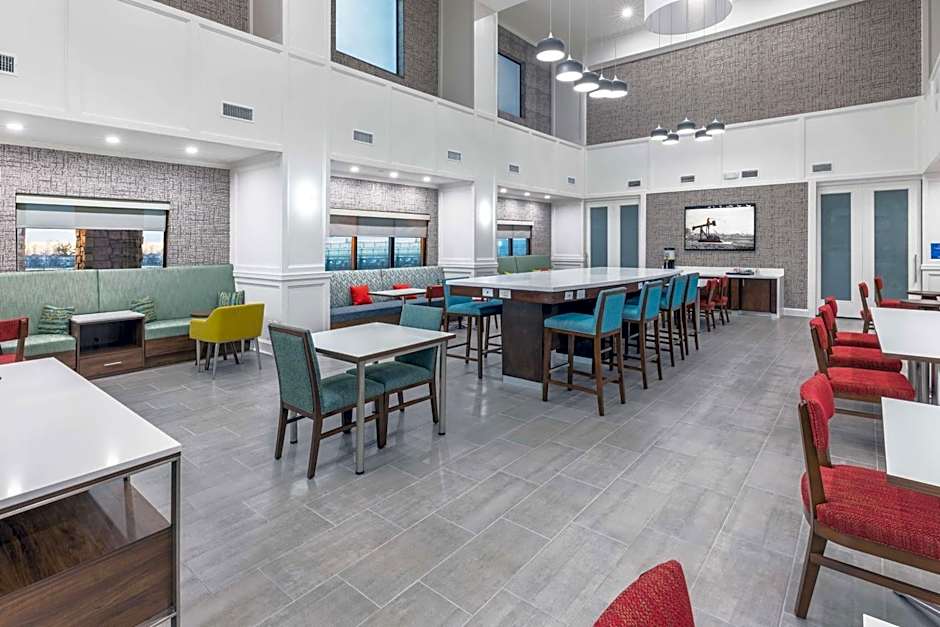 Hampton Inn By Hilton & Suites Dallas I-30 Cockrell Hill, TX