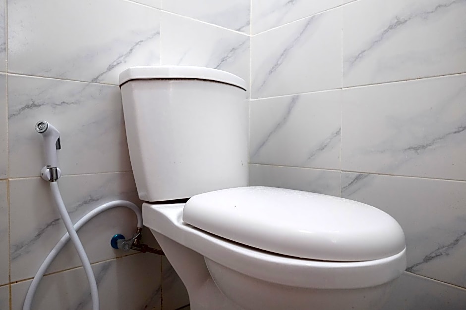 RedDoorz Hostel near Lawang Sewu Semarang