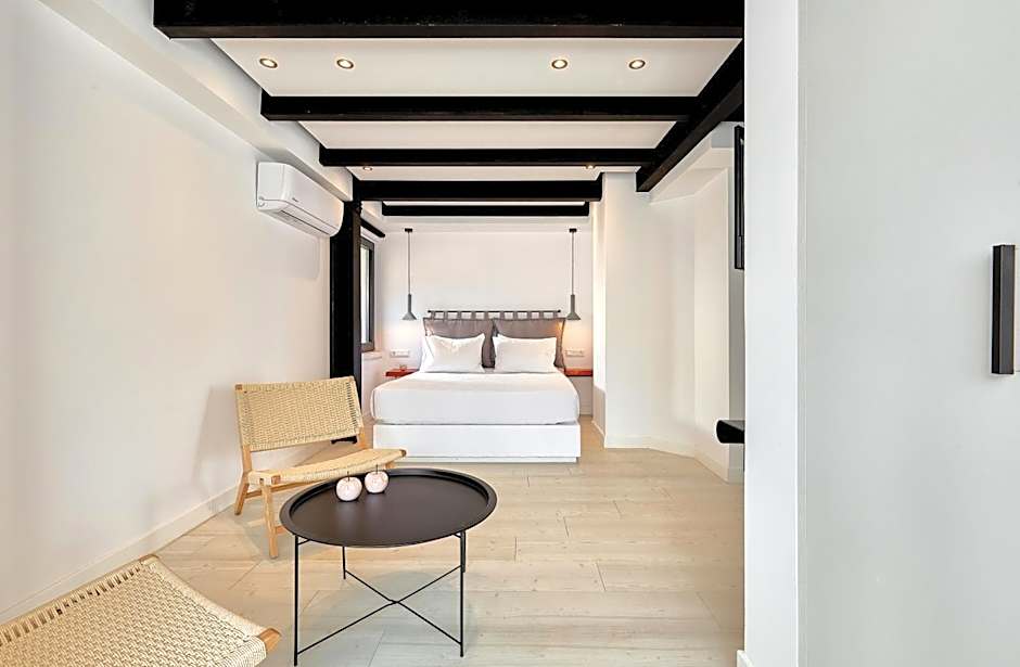 MichELe Luxury apartments by Smaris Collection