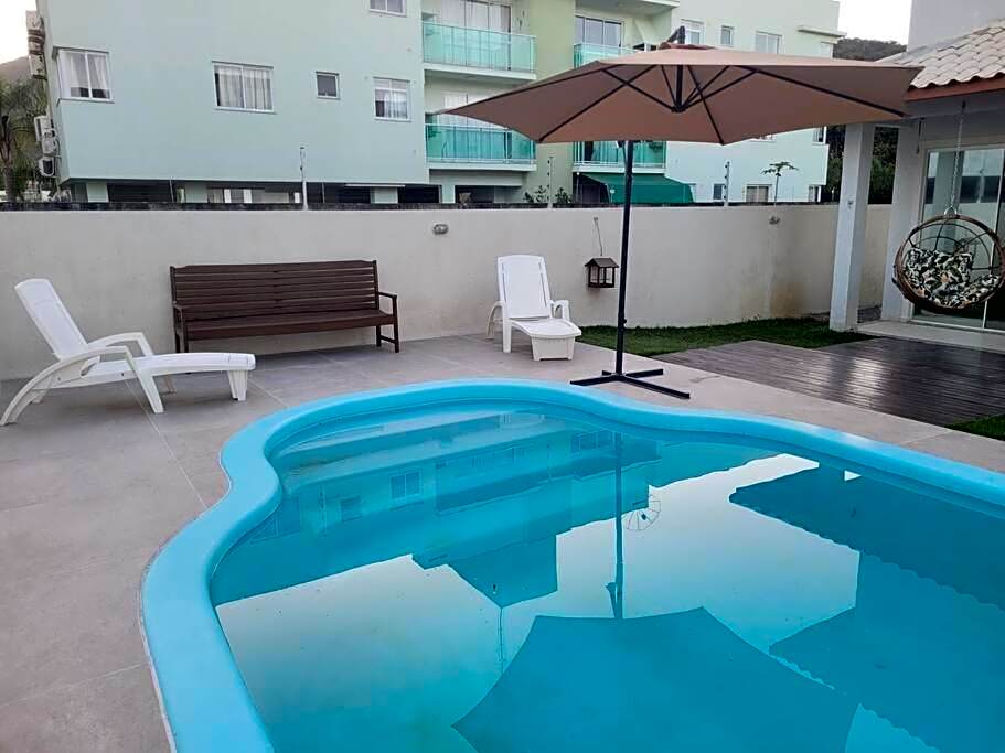 minhacasapraiapalmas istag 4 suítes 30 hosp a combinar