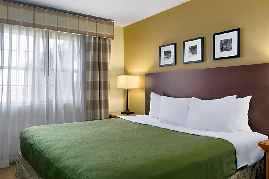 Country Inn & Suites by Radisson, Rochester South, MN
