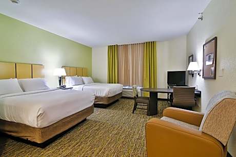 Queen Studio with Two Queen Beds - Hearing Accessible - Non-Smoking