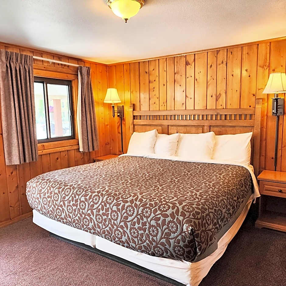 Canyon Motel near Rocky Mountain National Park