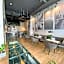 Thruster - Rooms, Kitchen, Chill-Out Zone-Netflix, Lobby-Netflix