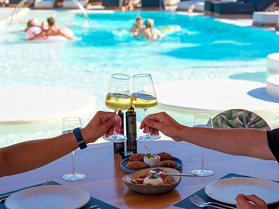 Three Shades Mykonos