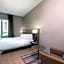 AC Hotel by Marriott Charlotte City Center