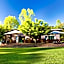 Buffalo Motel and Country Retreat