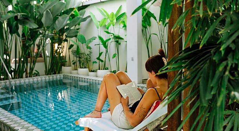 NAIA Hotel Kuta Lombok