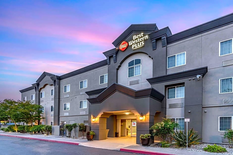 Best Western Plus Vineyard Inn