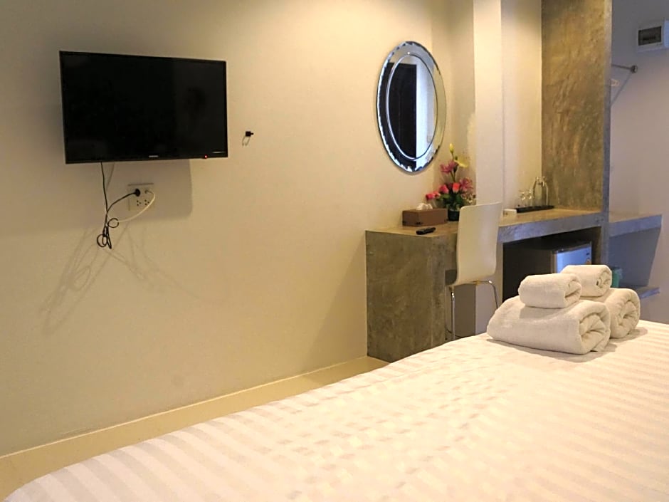 Sabai @ Chumphae Hotel